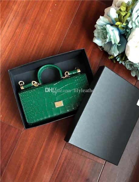 

2019 new classic series crocodile pattern leopard print lady evening bags genuine leather solid simple fashion mini bag candy colour