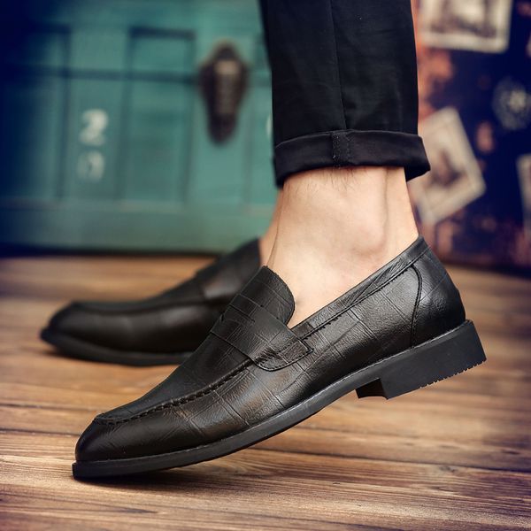 

men leather loafers brand shoes slip on classic outdoor mans footwear fashion formal shoes casual bullock moccasins o5, Black
