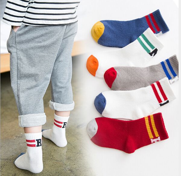 

children's sports socks autumn and winter new baby cotton boneless letters fashion trend deodorant wholesale, Black