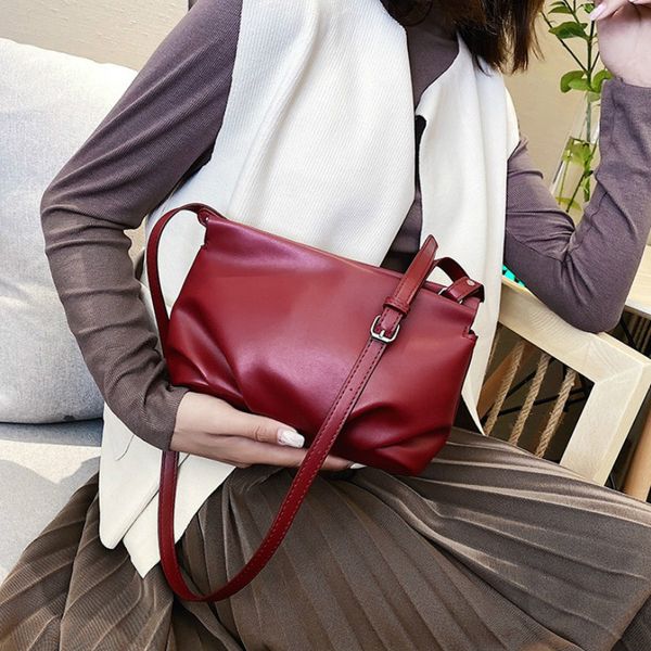 

2019 new women's solid color fashion cloud shoulder messenger bag casual brand folds crossbody bag box small women handbag