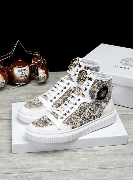 

new fashion canvas shoes flat shoes classic casual shoes summer sneakers 38-44 yards multi-color belt box spot dhl 2