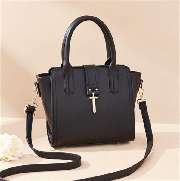 

bag women 2020 new fashion small wings handbag ladies pu simple bag