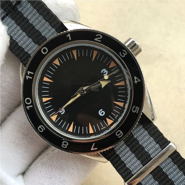 

classic master co-axial watch 41mm transparent back cover automatic mechanical black dial sapphire mirror nylon strap, Slivery;brown