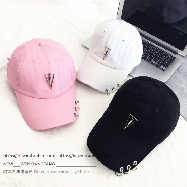 

2017 new hat female summer essential korean travel ring pendant baseball cap visor peaked cap personality hip-hop punk wave, Black;white