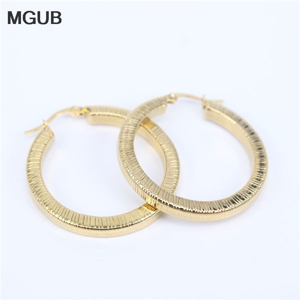 

stainless steel golden hoop earrings for women girls large big circle smooth simple exaggeration personality wild lh795, Golden;silver