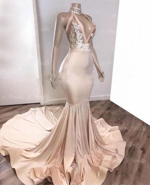 

long mermaid prom dresses 2020 halter satin backless lace applique beaded evening gowns vintage arabic party dress, Black