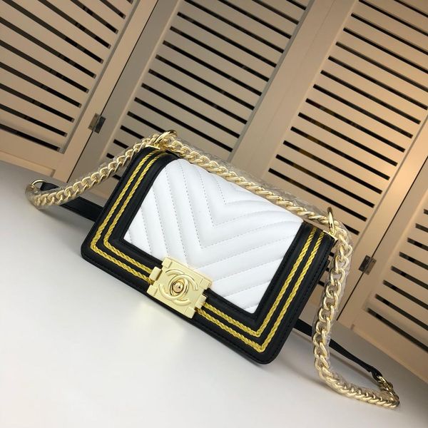 

2019 women ingle houlder bag fa hion trend ca ual ingle chain courier bag real leather bag delivery ize 20x12x7cm