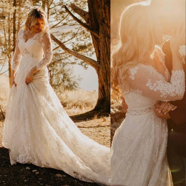 

vintage new boho beach a line wedding dress sweetheart full lace appliques beaded long sleeves court train country plus size bridal gowns, White