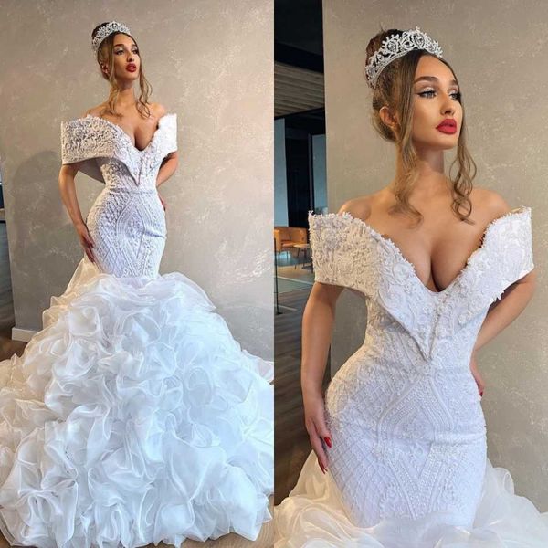 

2019 luxury mermaid wedding dresses lace appliqued off the shoulder tiered skirts beach wedding gowns custom made plus size bridal dress, White