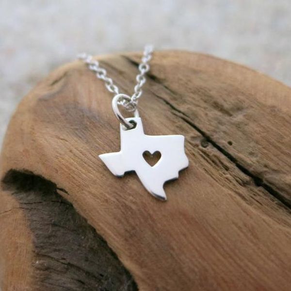 

30 outline love heart texas map shaped american tx city pendant necklace caring geography hometown lucky woman mother men's family gift, Silver