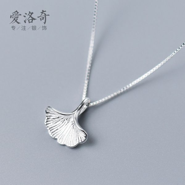 

s925 silver necklace female mori literary ginkgo leaf short clavicle chain sweet wholesale leaf necklace