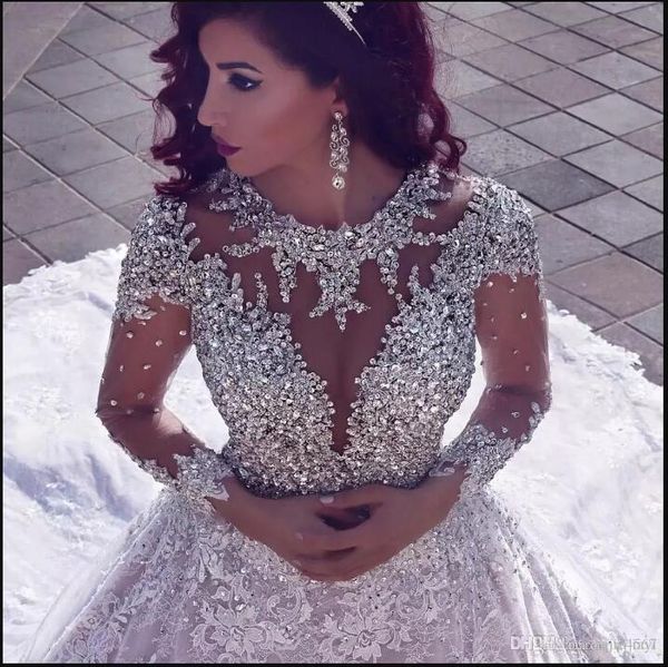 Abito da sposa in pizzo con perline di lusso e maniche lunghe Dubai, stile mediorientale, abiti da sposa con strascico lungo, abiti da sposa su misura di alta qualità