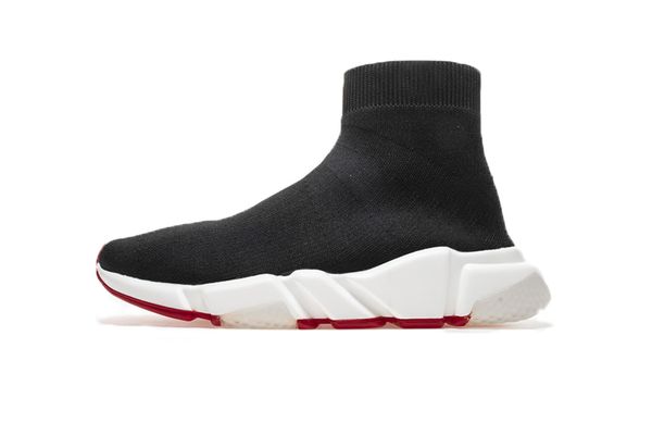 

2019 designer shoes speed trainer black red gypsophila triple black fashion flat sock boots men women casual shoes runner with dust t07