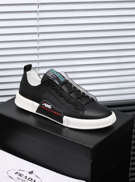 

new style luxury men's casual sports shoes fashion design brand platform lace-up men's shoes classic retro black and white two col