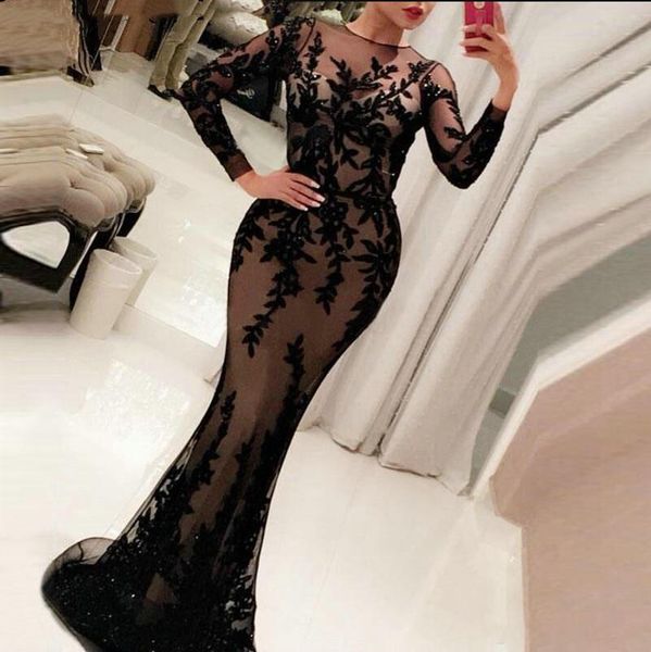 

моде еѬное вееѬние пла Ѭђалка  длиннми Ѭђкавами и аппликаими вееѬни, Black;red