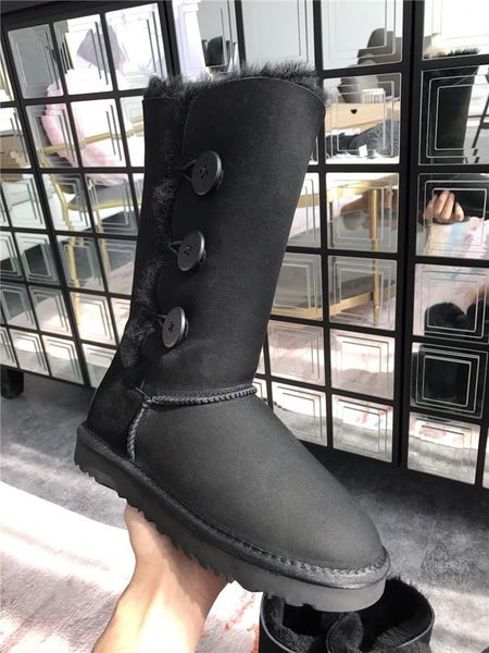

new high-end brand australian snow boots button mid boots all-match fashion high-rise warm sheepskin all-in-one short boots 04, Black
