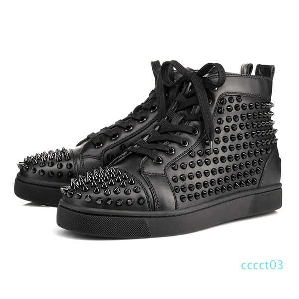 

2020 designer shoes for men women fashion spike sneakers triple black white red suede leather mens trainer flat bottoms luxury shoe 3ct
