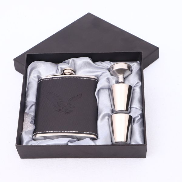 7 oz de Aço Inoxidável Hip Flask Set jack Flagon Com Copos de Funil Mini Whisky Flagon Presente Ao Ar Livre Portátil Pote de Vinho GGA2591