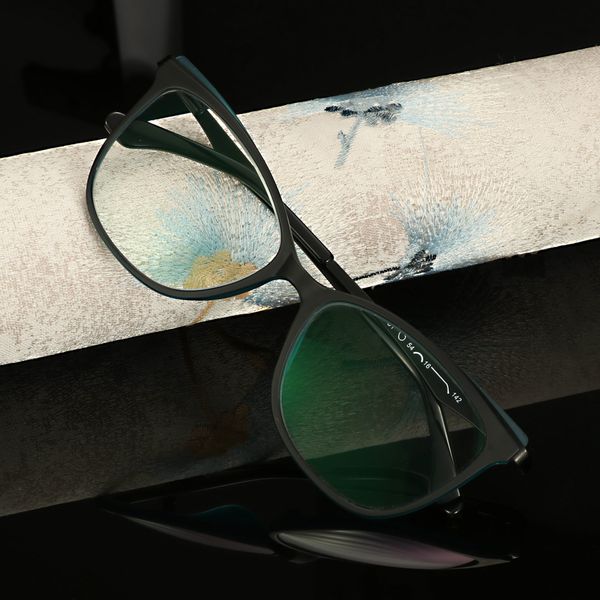 

fashion cat eye sunglasses pchromic reading glasses women female presbyopia sunglasses +1.0 +1.25 +1.5+1.75+2.0+2.5+2.75+3.0, Silver