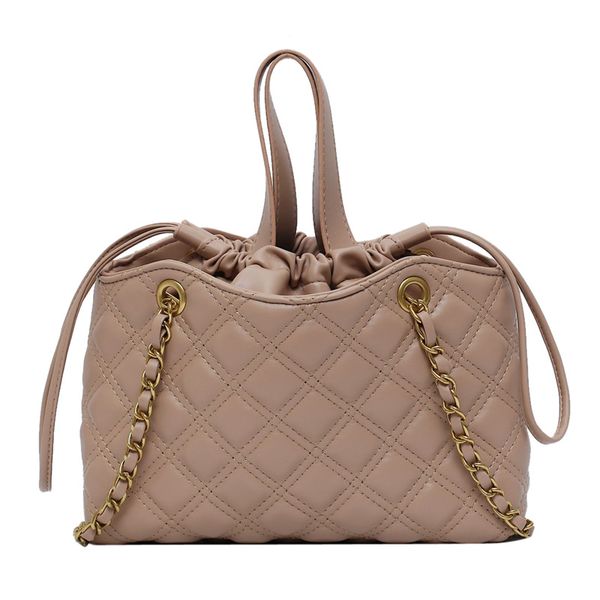

2019 new women's bag mini pattern shoulder bag european leisure flip mini chain purse crossbody handbag