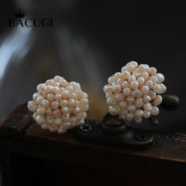 

handmade fresh water white pearl round ball stud earrings for women engagement wedding party earrings fine jewelry, Golden;silver