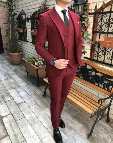 

groom tuxedos groomsmen peak lapel new arrival red men suits wedding/prom/dinner man blazer ( jacket+pants+vest+tie ) m1254, Black;gray