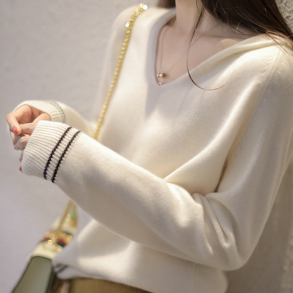 

new style hooded cashmere sweater female v-neck pullover loose full sleeve knitted short paragraph wild pullover wool sweater, White;black