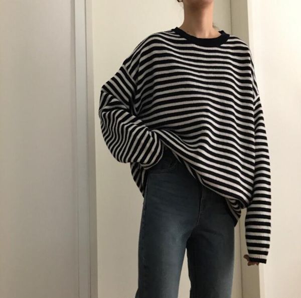 

new women's loose solid color striped round neck long sleeve sweater, White;black