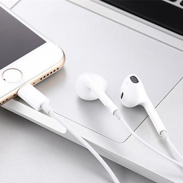 

In ear headphone wired bluetooth earphone for apple iphone x xr x max 8 7 6 6 plu 6 5 5 earbud with microphone ear phone
