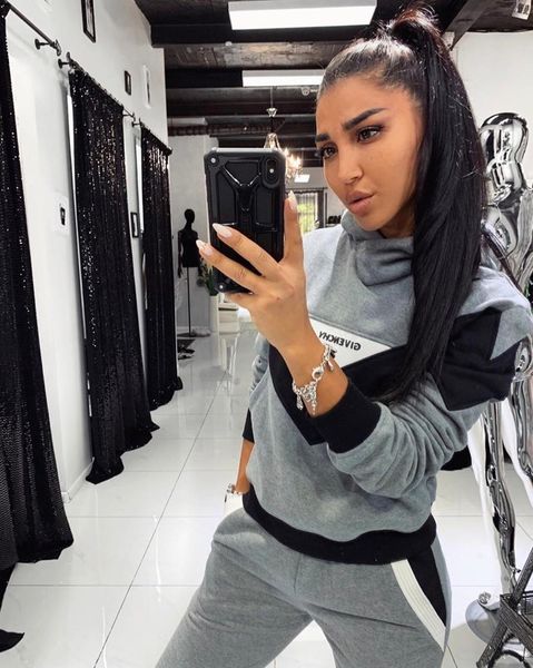 

2020 designer women's letter print sports suit spring women's new sports and leisure active sweater suit two-piece suit size s-xl, Gray