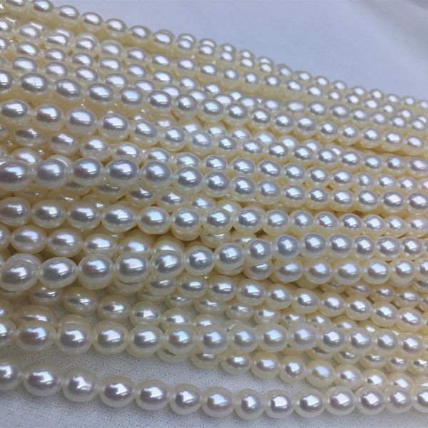 

natural fresh water pearl necklace, Silver