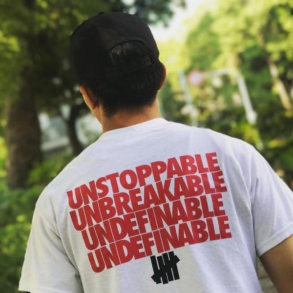 

19ss undftd logo printed tee fashion letter printed breathable t-shirt casual loose crewneck street couple t-shirt men women hftttx091, White;black