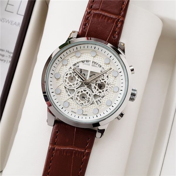 

wholesale price new fashion men's watch 9 style leather retail high-end watch men's luxury clock watch, Slivery;brown