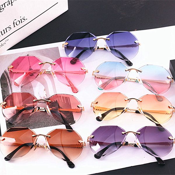 

curtain 2019 новая мода детские солнцезащитные очки мальчики и девочки cut безрамное солнцезащитные очки сладкие красочные большие детские с, Blue