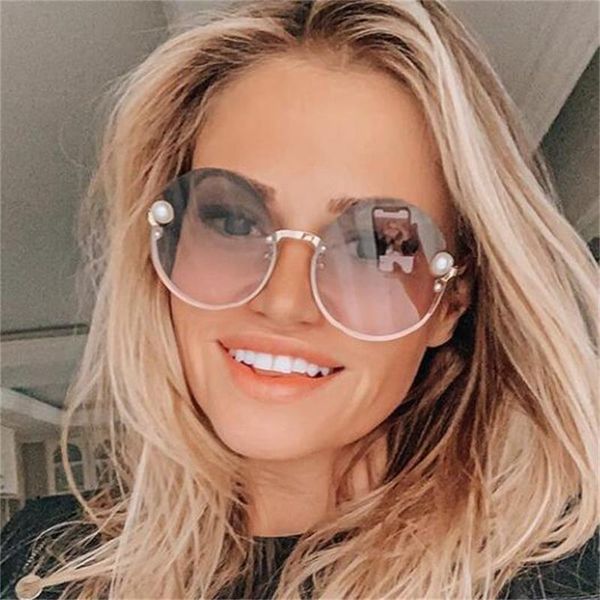 

new korean pearl round sunglasses ladies luxury designer metal big shades retro vintage sun glasses women 2020 circle tinted len psibv