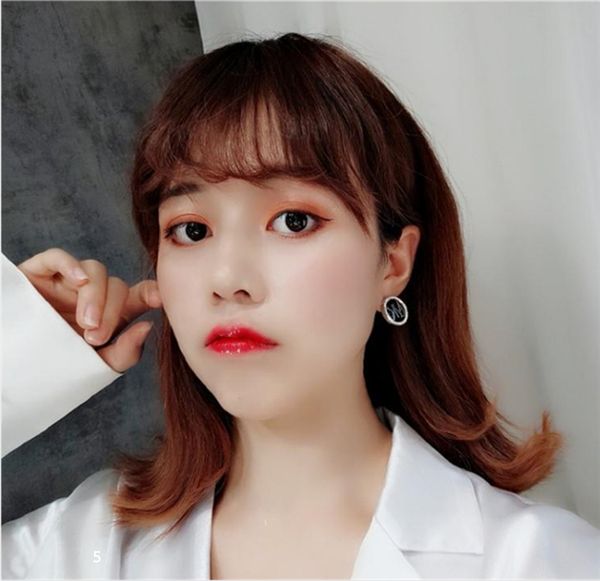 

номеѬ 5 моа падение еѬги поле болой кѬђг еѬги 14 к золоо ђа пилки ж, White