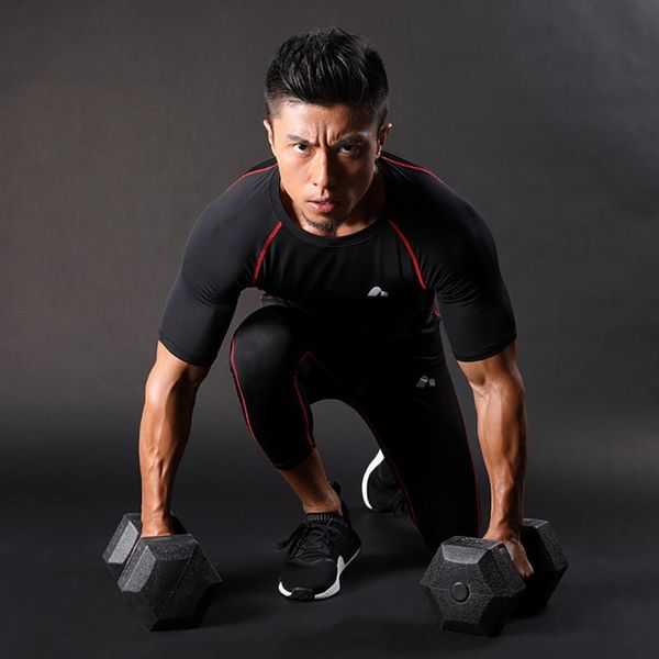 

men's sportswear suit high elastic fitness running yoga ogging tight suit clothes 2020 summer breathable quick-dry fitness wear, White;black