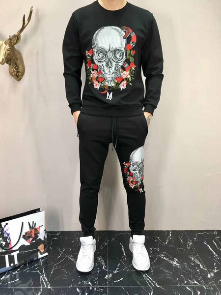 

новое прибытие топ спортивный костюм мужчины роскошные спортивные костюмы осень зима мужская бегун костюмы куртка + брюки устанавливает спор, Gray