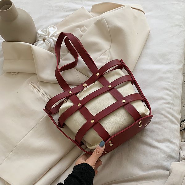 

fashion cutout pu leather hand bags for women 2020 summer shoulder handbag female travel bucket bag beach bags