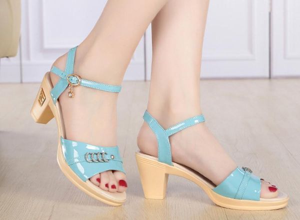 

2019 women's sandals in summer with new style high heel coarse heel @40, Black