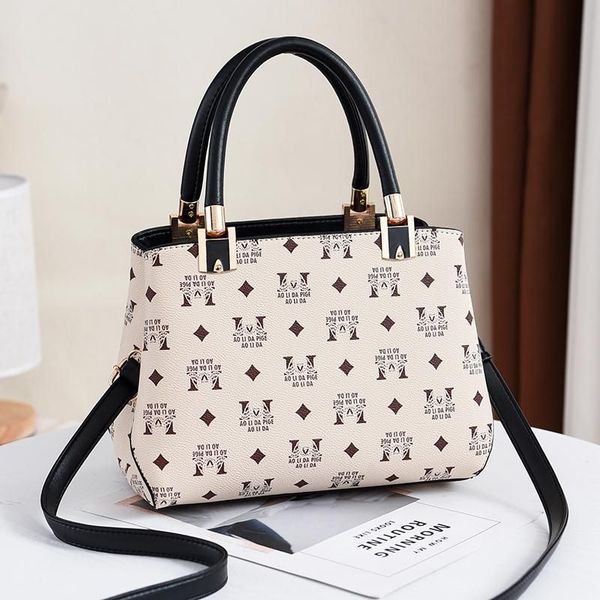 

women's bag 2019 summer new women's bag fashion elegant handbag europe and america shoulder messenger