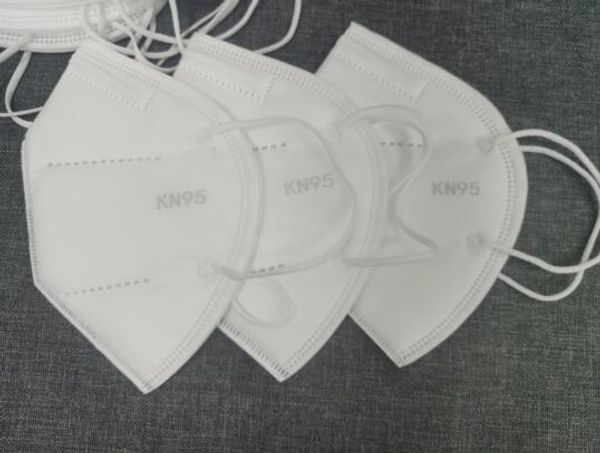 

10pcs / серия KN95 маска Protect Противопыльных лиц одноразовых маски Рот Крышка фильтр пыл Защитной маска На складе