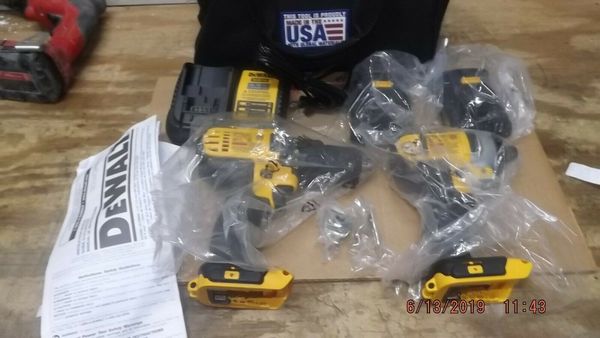 

Dewalt dcd780 cordle drill and dcf885 impact driver combo kit