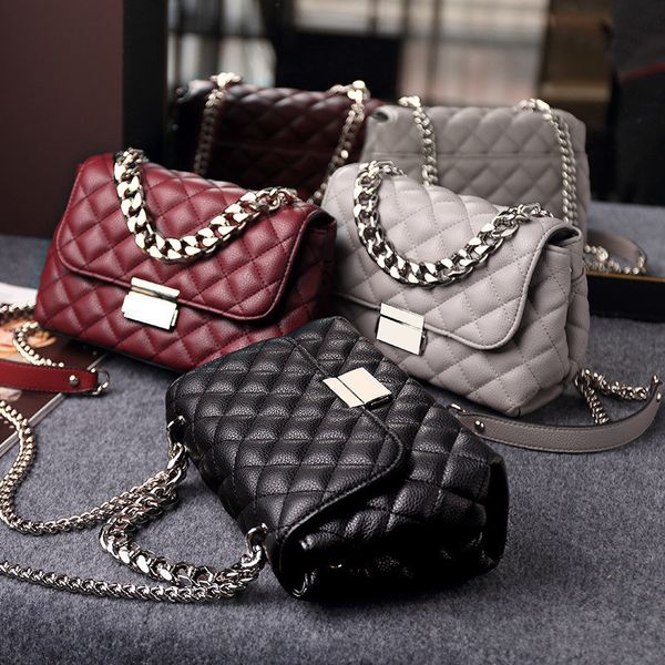 

2020 new leather women's bag small xiangfeng lingge chain bag fashion one shoulder messenger