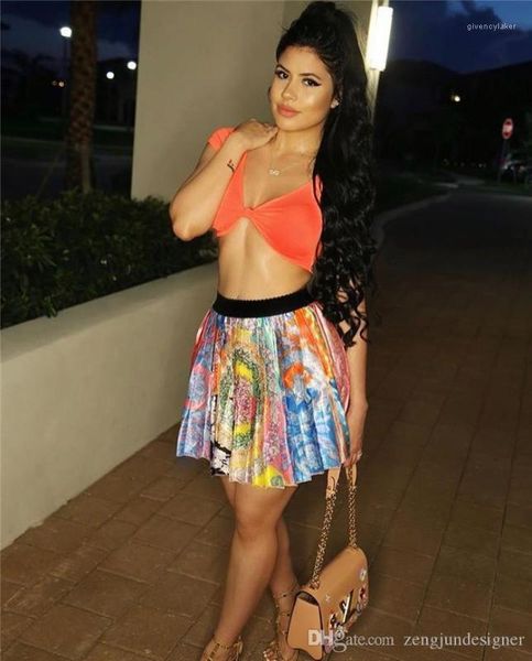 

плиссированная юбка короткие платья floarl печати свободные мода стиль женская одежда повседневная одежда женская летняя дизайнер, Black