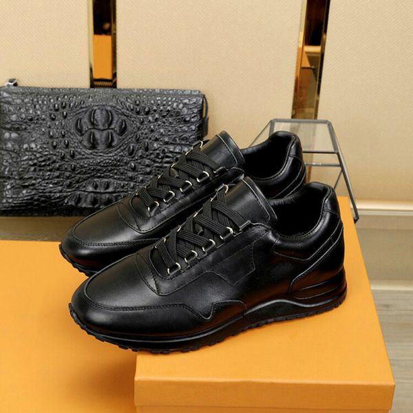 

new designer mens luxury casual shoes triple white black leather trainer mens fashion leisure run sneaker with box t07
