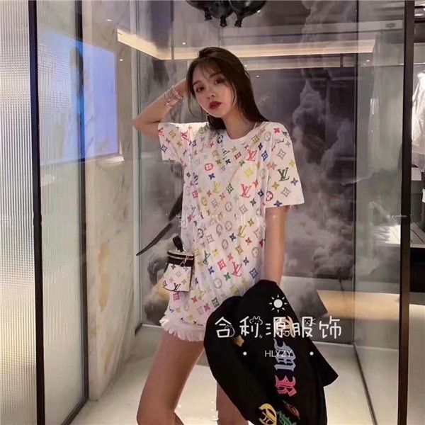 

женка пѬоа ђболка кѬђглм воѬоом доллаѬ а пеана ђболка коѬок, White