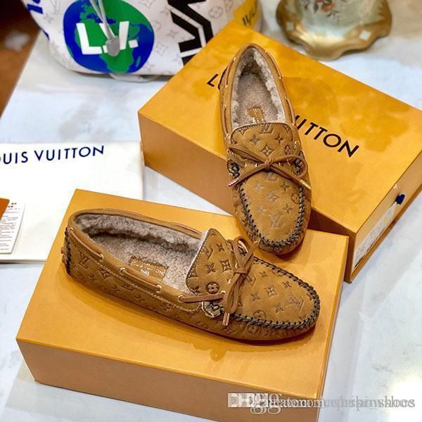 

fashion luxury women shoes classic designer loafers flats fashion shoes winter warm peas shoes womens fur one body beanie shoe, Black