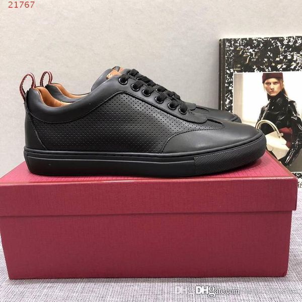 

new small round hole men sneakers ,ultra fashionable street style cowhide men shoes,size 38-44,with a full range of packaging, Black