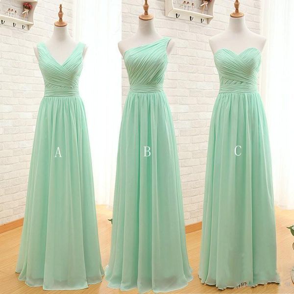 2019 Neue günstige Mint Green Sage Flow Chiffon Brautjungfernkleider Schatz One-Shoulder V-Ausschnitt geraffte Trauzeugin Kleider